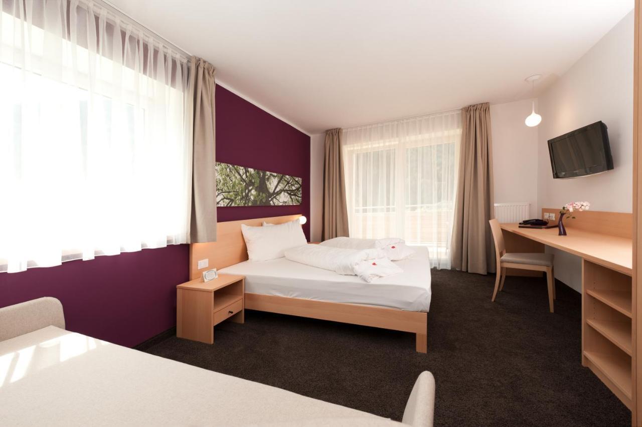 Kreativ Hotel Landhaus Schweigl Ultimo Quarto foto